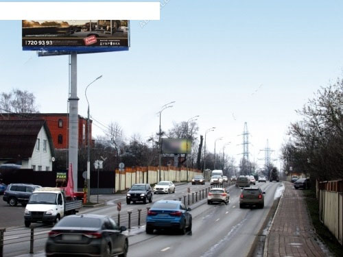 Можайское шоссе, 21115 м (5215 м от МКАД), справа (Видна при движении в Москву) Б