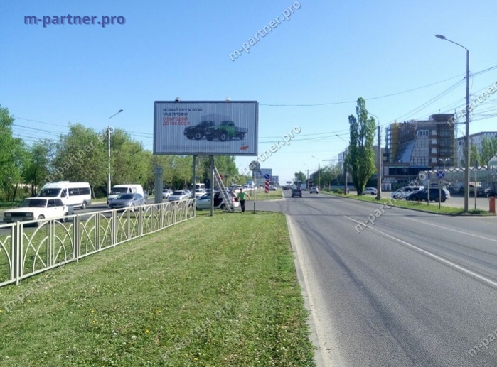 Реклама компании "УАЗ" в г. Ставрополь