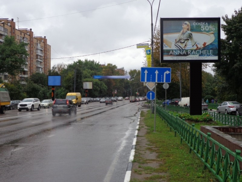 Можайское шоссе, 23855 м (7955 м от МКАД), справа (Видна при движении из Москвы) А